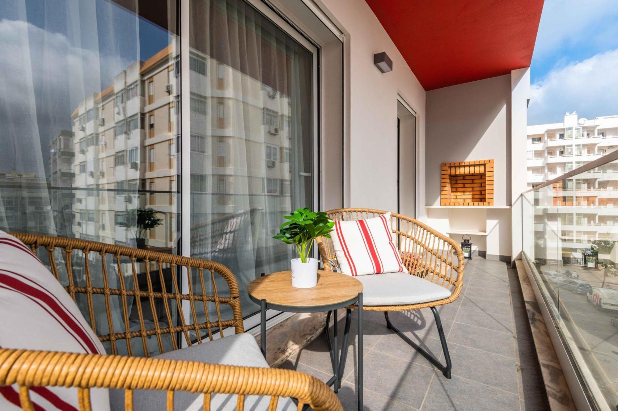 Caravelas 2-Bedroom Apartment With Pool - 50M From The Beach Армасан-де-Пера Экстерьер фото